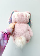 Load image into Gallery viewer, Berry Bunny