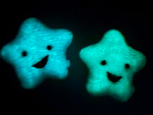 Load image into Gallery viewer, Bluebean Star GLOWS!!