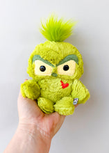 Load image into Gallery viewer, Tiny Grinch (Fruit Loop but NEW!!)