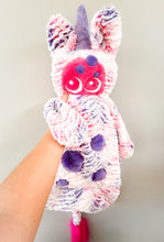 Load image into Gallery viewer, Full Custom Courtney