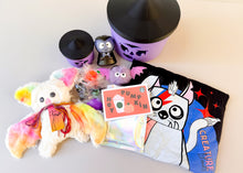 Load image into Gallery viewer, Mini Bat bundle Waffle Entry