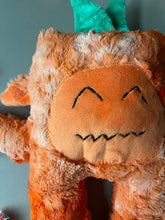 Load image into Gallery viewer, Ziggy - LARGE Jack-O-Lantern Pumpkin