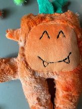 Load image into Gallery viewer, Punky - SMALL Jack-O-Lantern Pumpkin