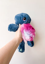 Load image into Gallery viewer, Lily Turtle Small
