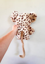 Load image into Gallery viewer, Medium Cookie Mouse
