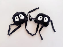 Load image into Gallery viewer, Small Soot Sprite Trial #3
