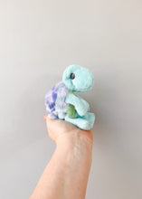 Load image into Gallery viewer, Party Turtle XS
