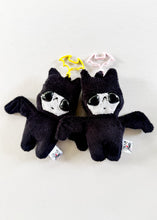 Load image into Gallery viewer, Fruit Loop Bat keychains
