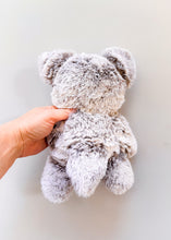 Load image into Gallery viewer, Lone
