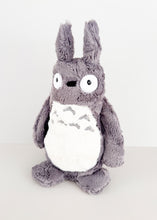 Load image into Gallery viewer, Gray Totoro Preorder
