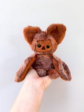 Load image into Gallery viewer, Clive
