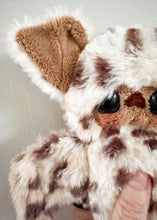 Load image into Gallery viewer, XXS Cookie Bat

