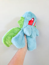 Load image into Gallery viewer, Medium Cthulhu
