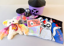 Load image into Gallery viewer, Mini Bat bundle Waffle Entry
