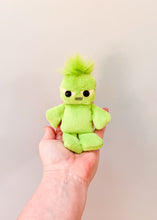 Load image into Gallery viewer, Fruit Loop Pocket Grinch
